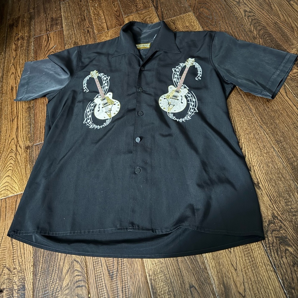 DRAGONFLY Black Embroidered Men's Shirt Size Large